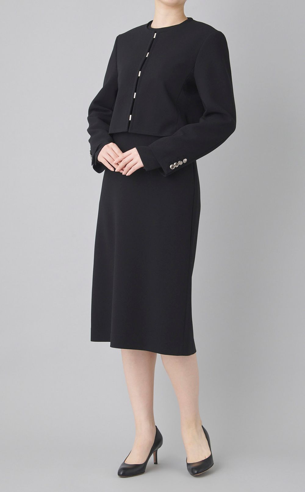 ノーカラーショートジャケット