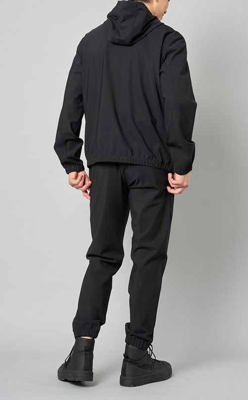 プレシジョンポンチフードジャケット