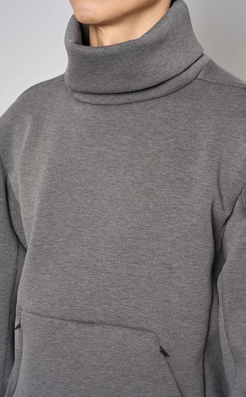 【手洗い可】タートルネッククッションスウェット