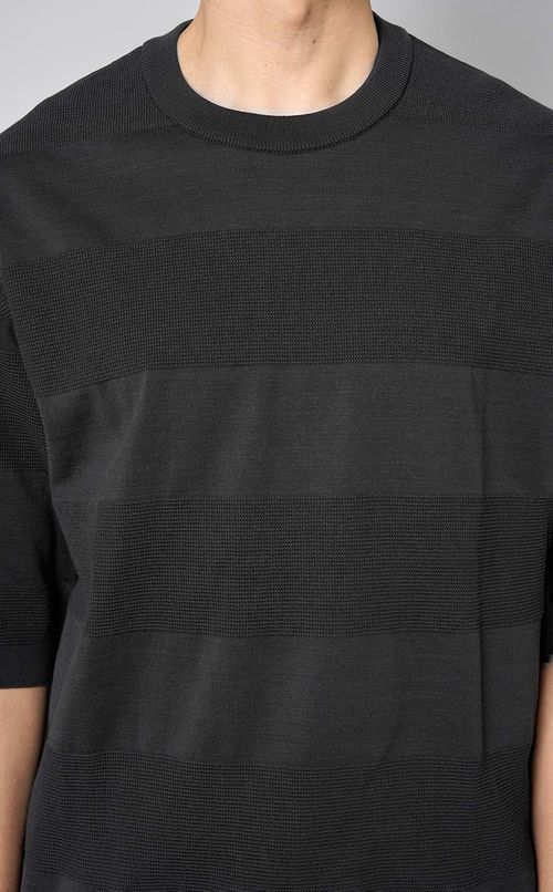 シャドーボーダークルーネックニット