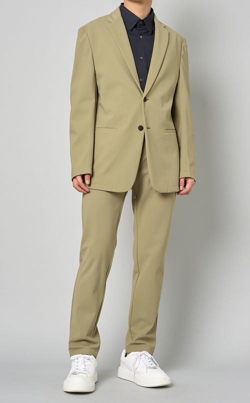 ストラクチャーニットシャツ