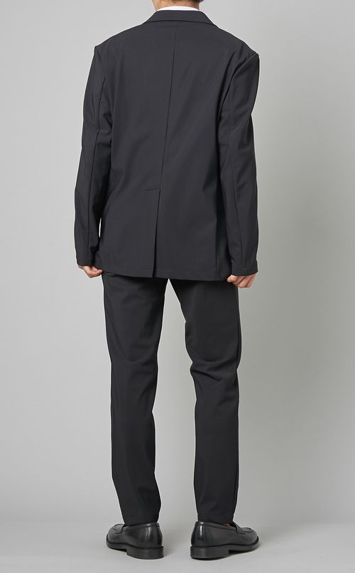 プレシジョンポンチジャケット