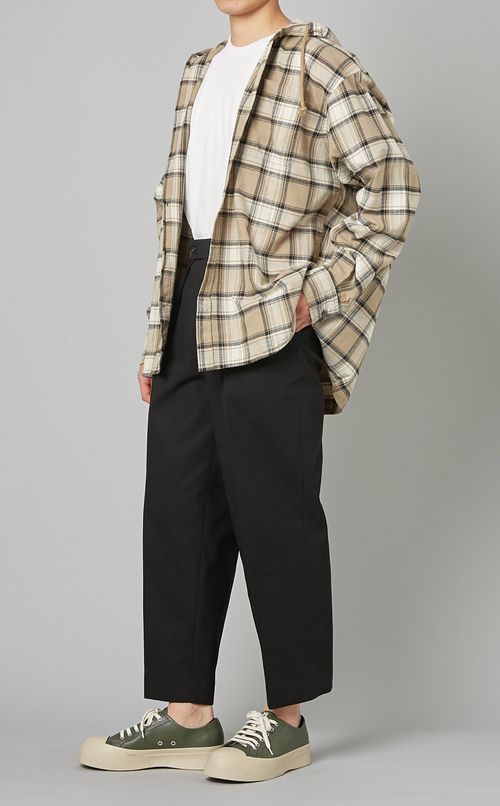 クラシックフィットトラウザー