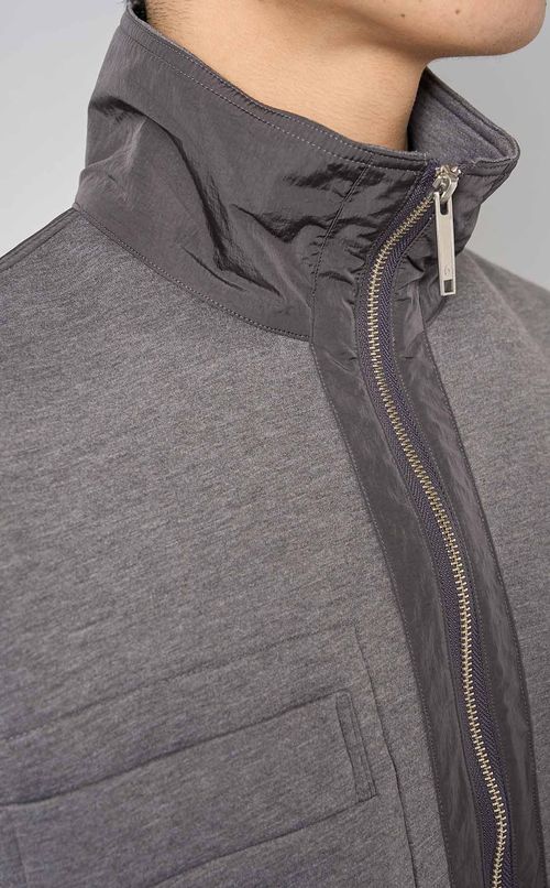 ドロップショルダージャケット