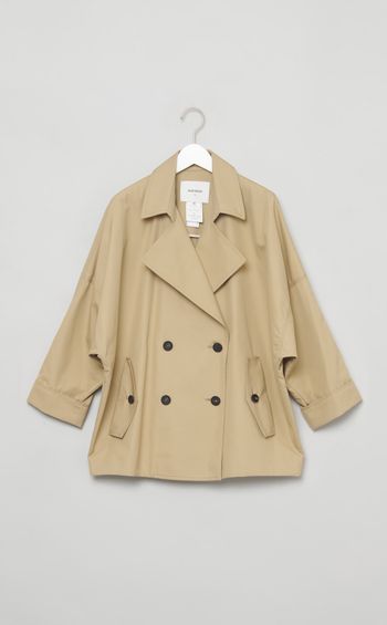 ドルマンショートトレンチコート