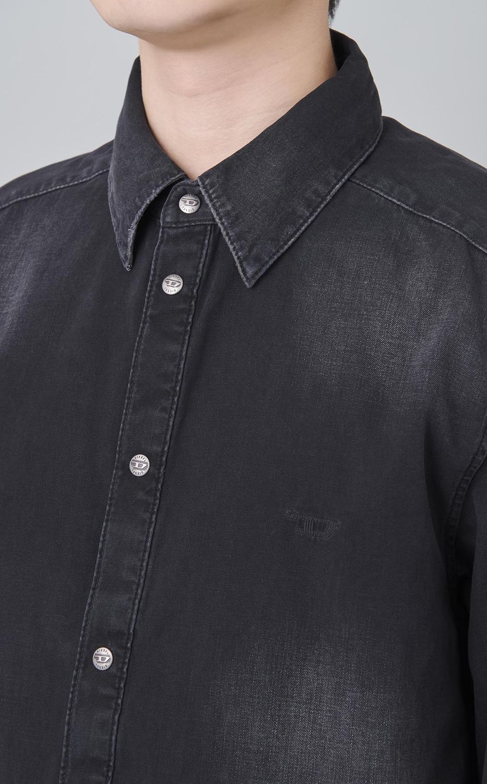 ブラックデニムロングスリーブシャツ