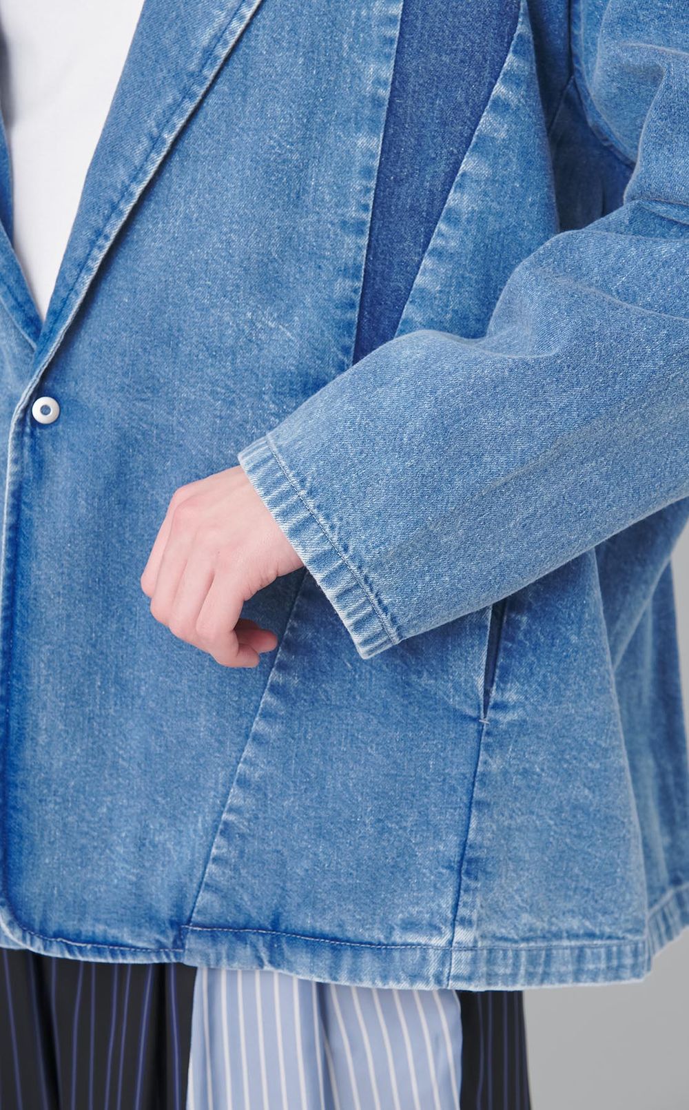 ジオメトリックデニムジャケット