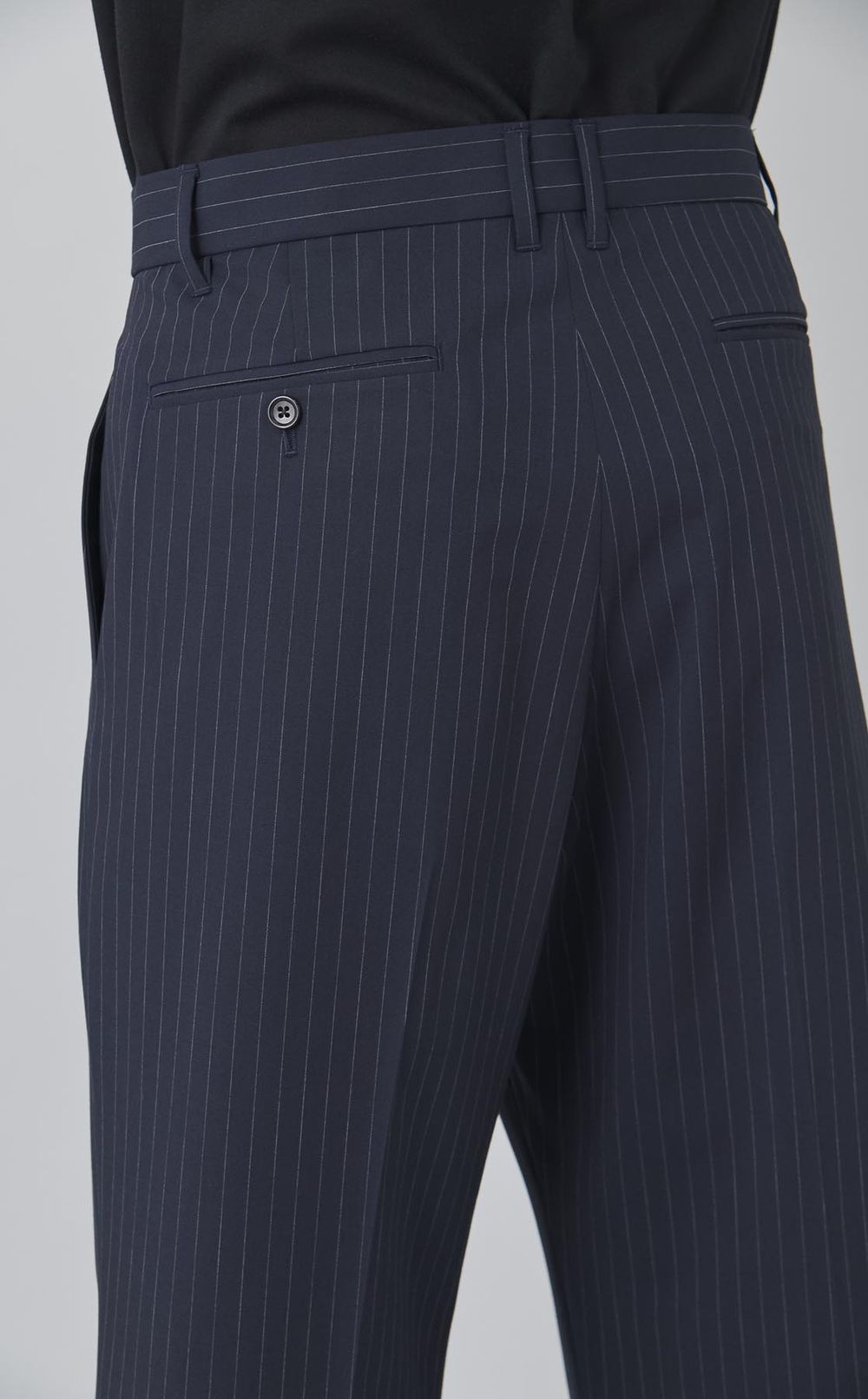 ストライプタックパンツ