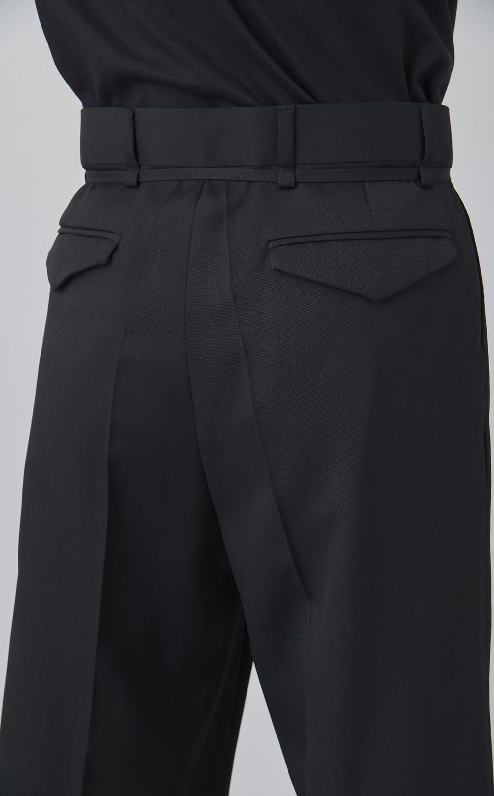 ギャバジンセミワイドパンツ