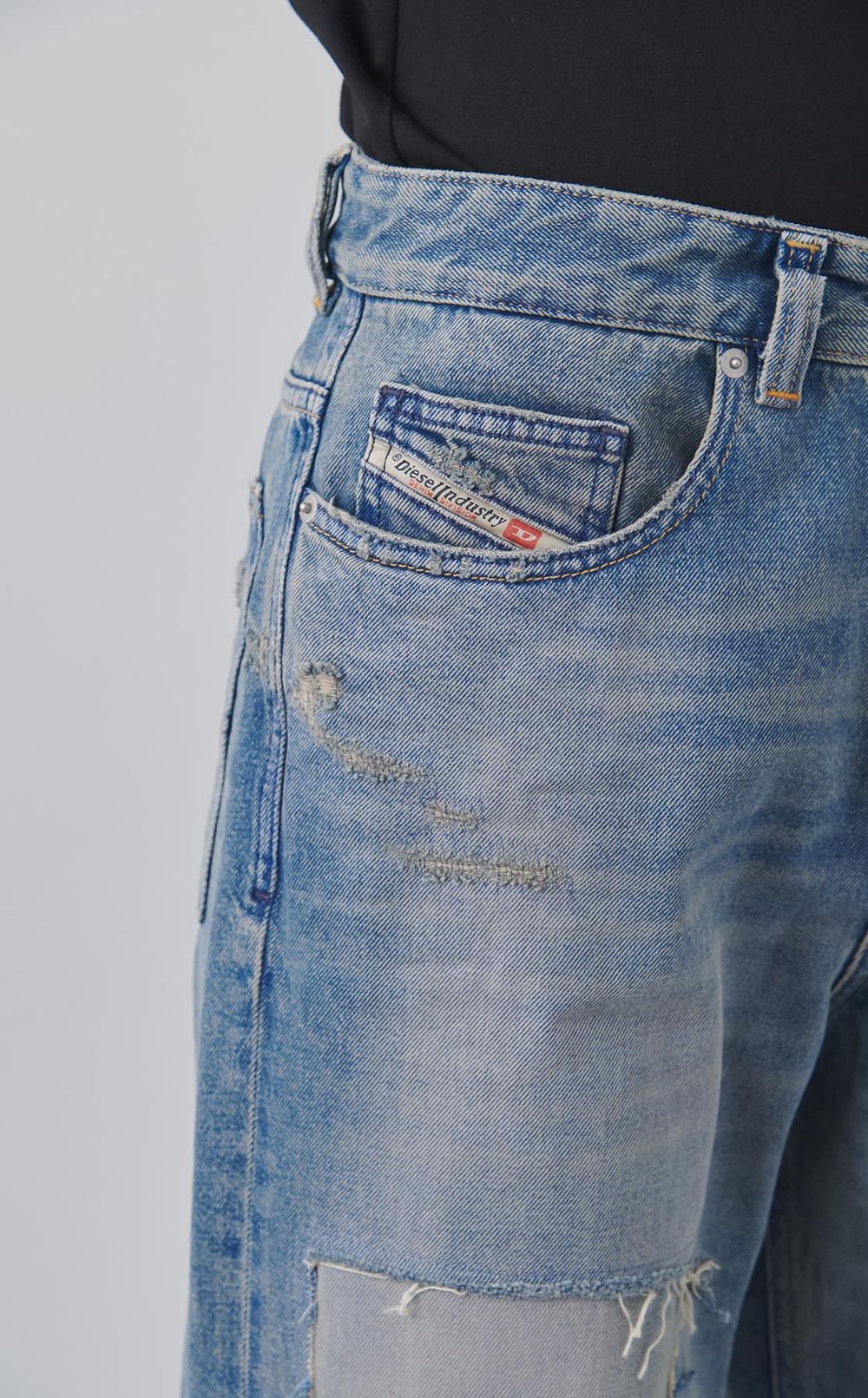 ダメージニーワイドデニムパンツ