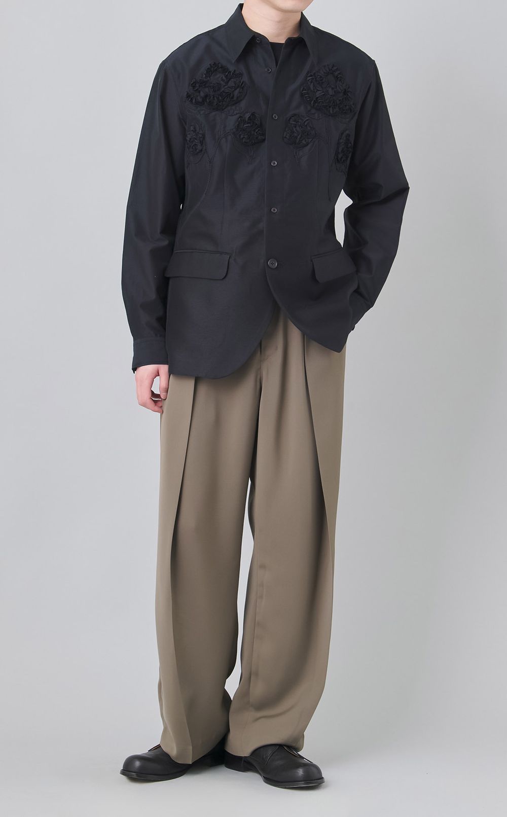 ドレープダブルタックパンツ