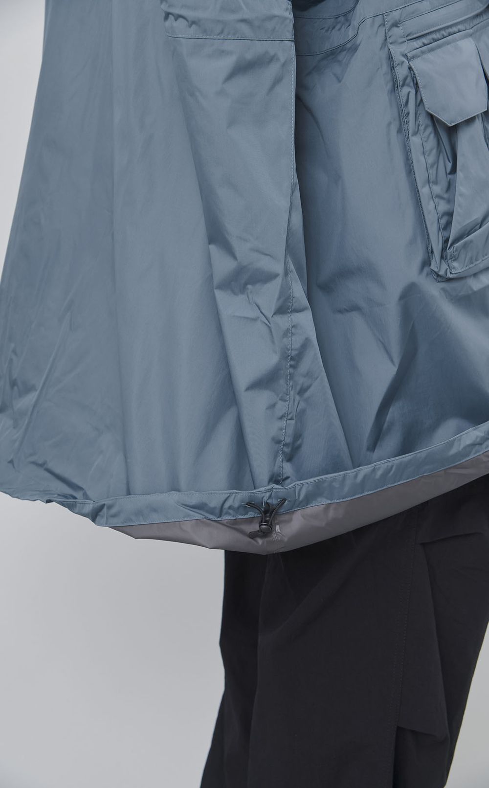 フィールドユーティリティポンチョ