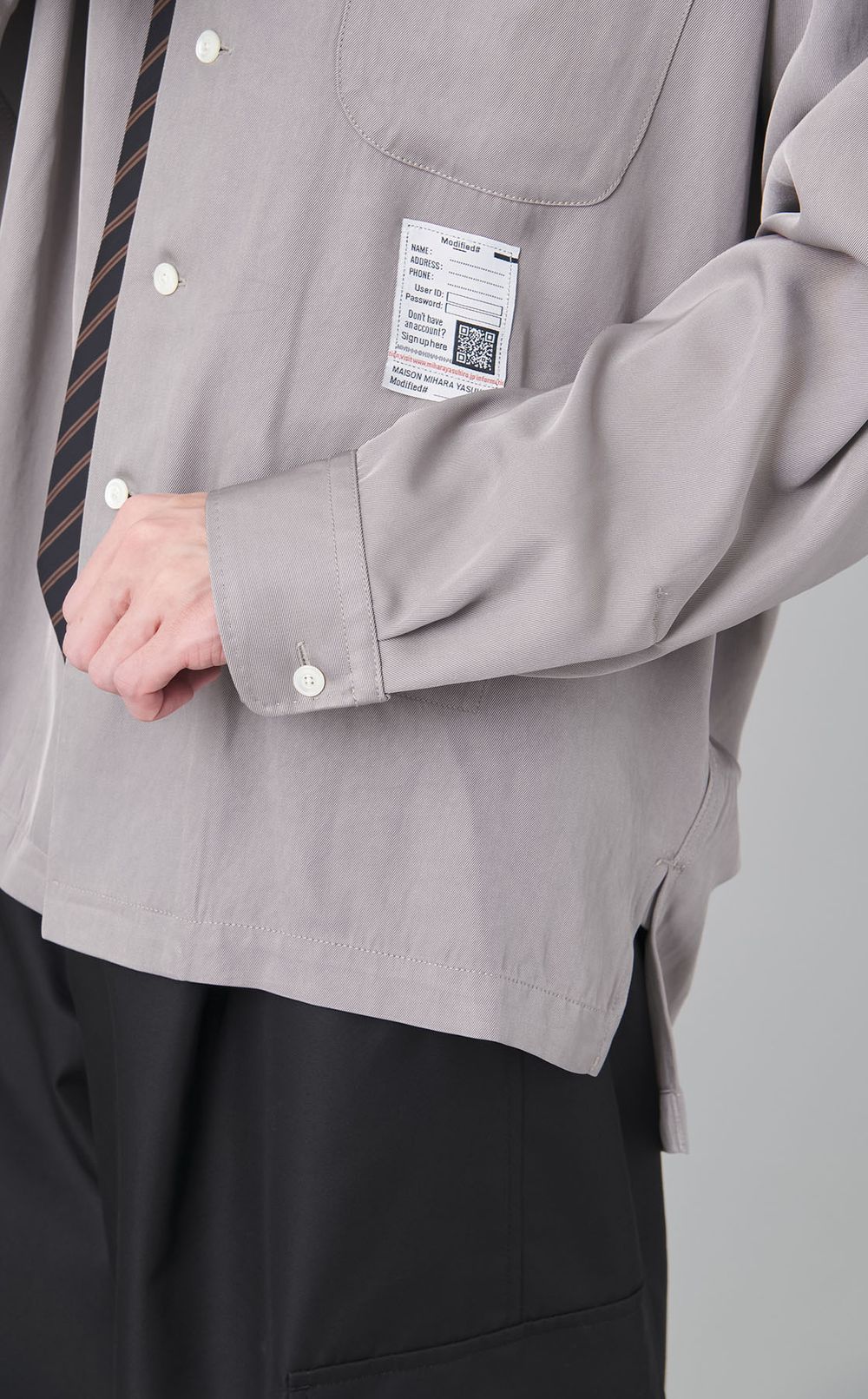 アタッチドタイオープンカラーシャツ