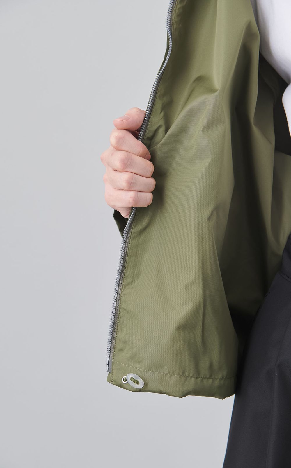 エアータフタショートブルゾン