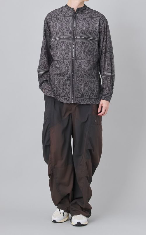 バンダナパターンスタンドカラーシャツ