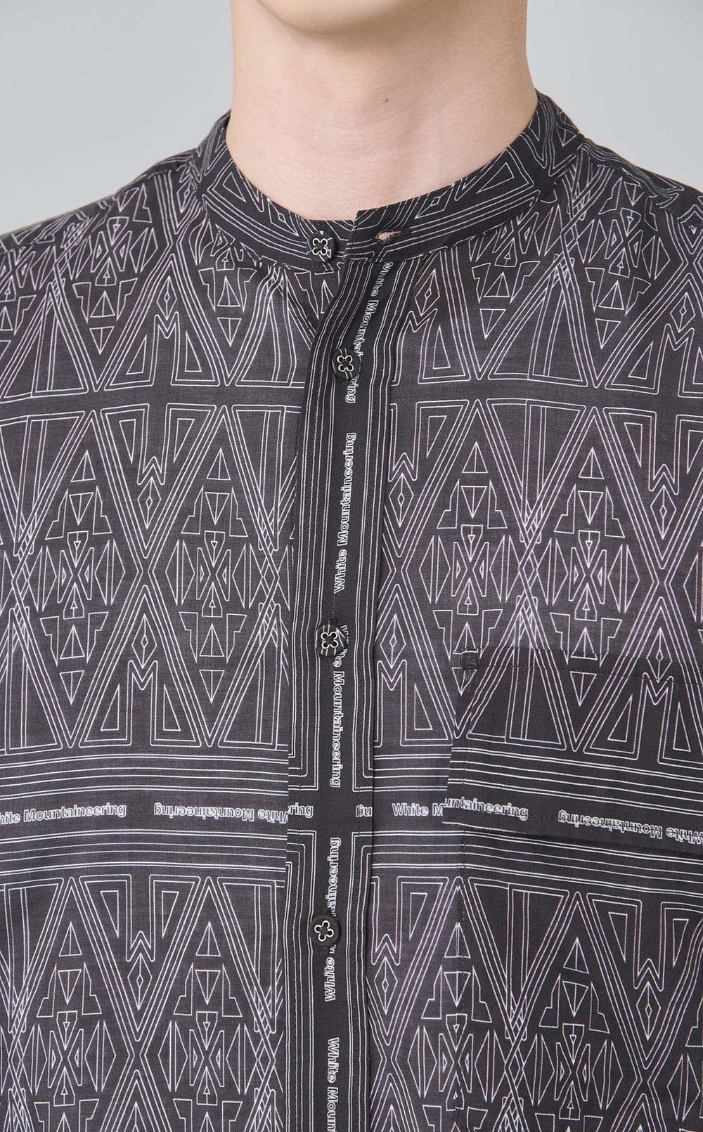 バンダナパターンスタンドカラーシャツ