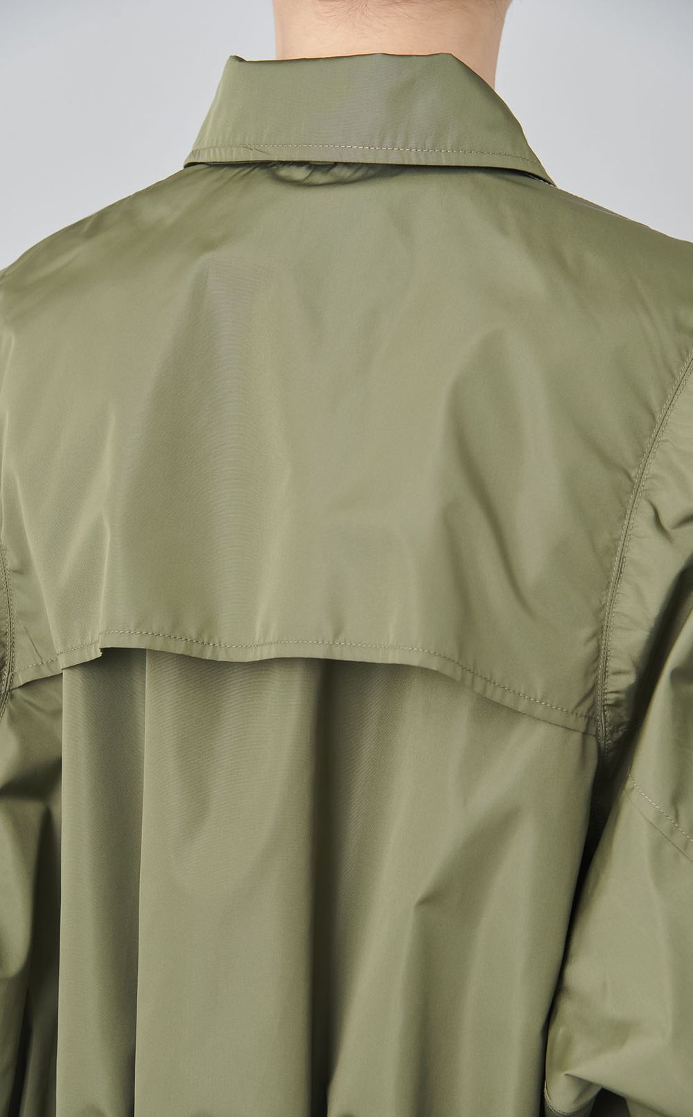 エアータフタショートブルゾン