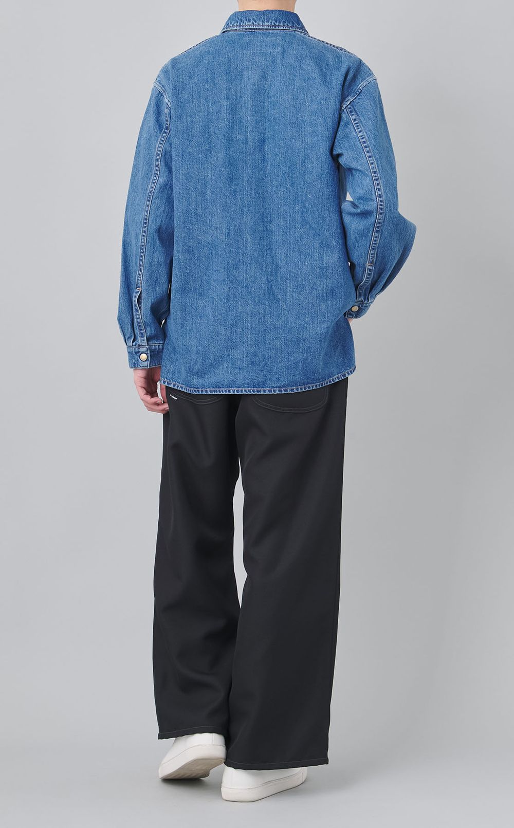 コネクトポケットフェードデニムシャツ