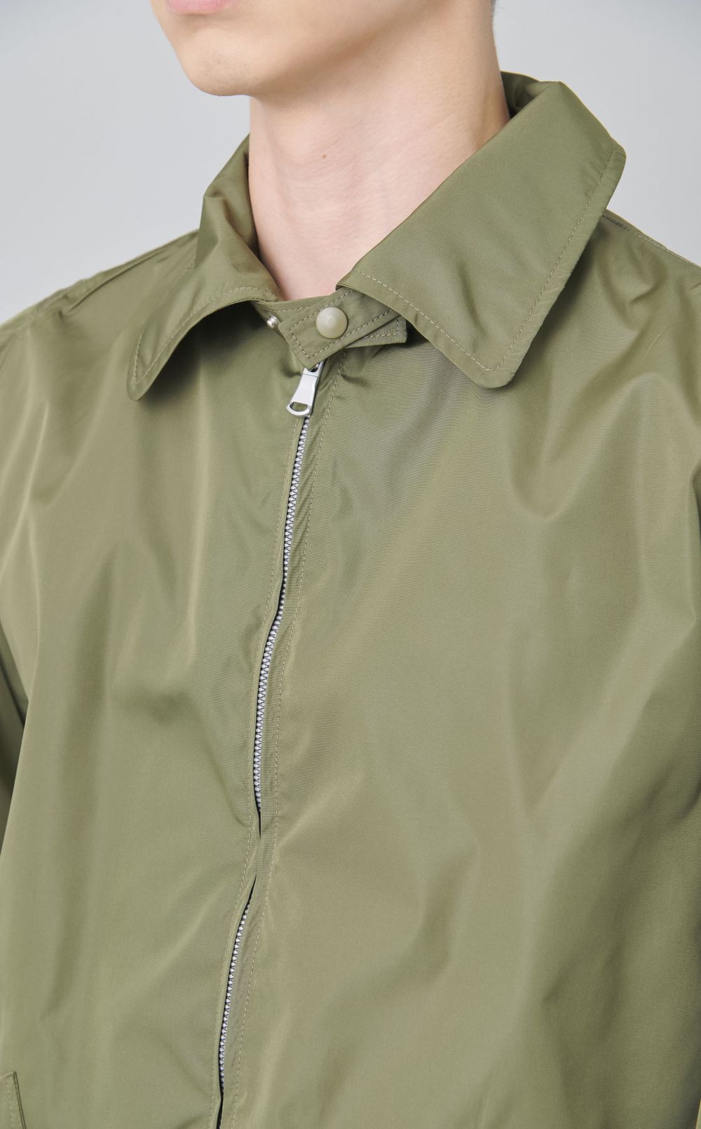 エアータフタショートブルゾン