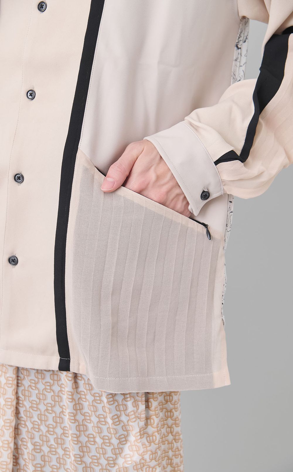 【reADdress】リメイクシャツ