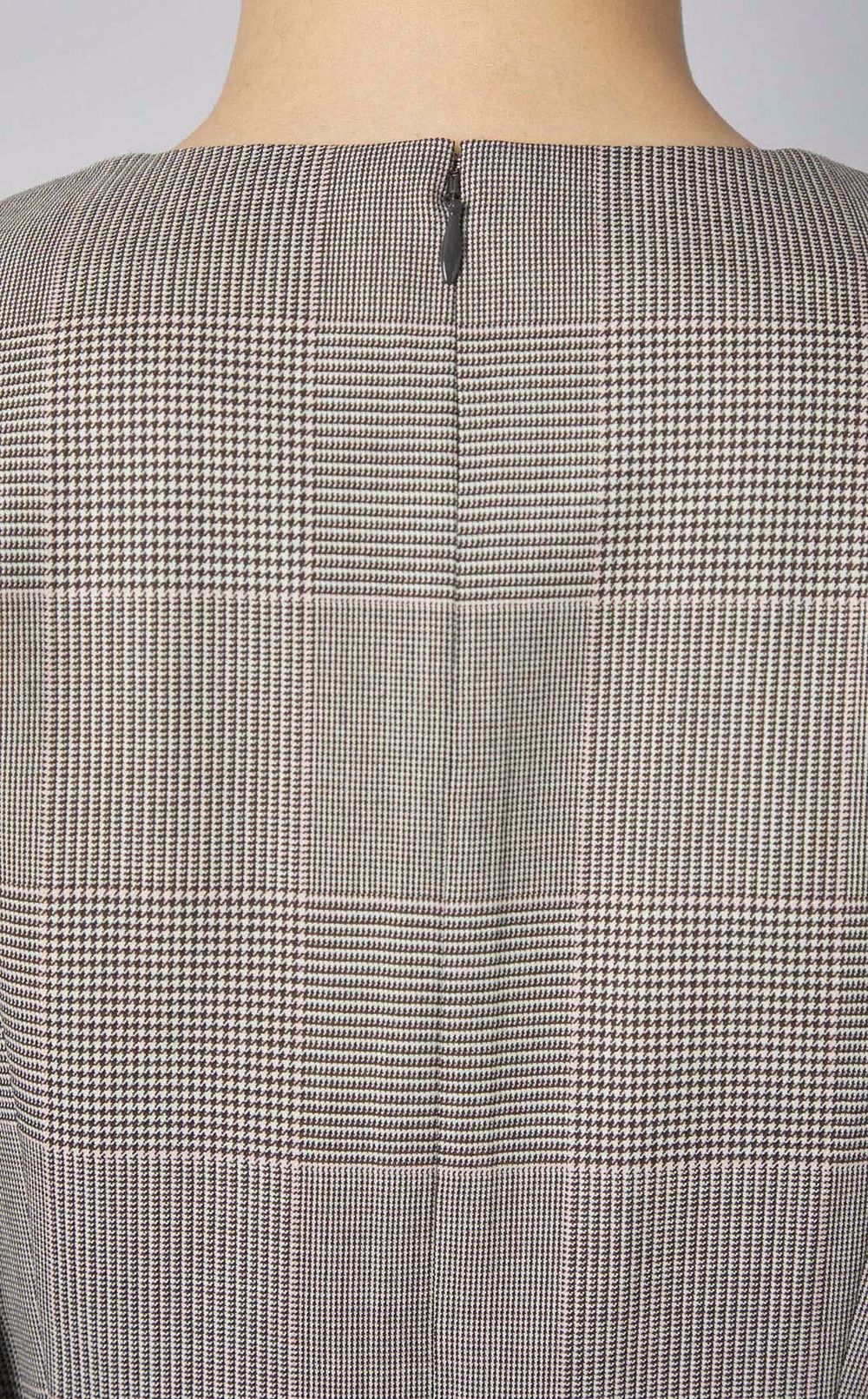 チェックベルティッドペプラムブラウス