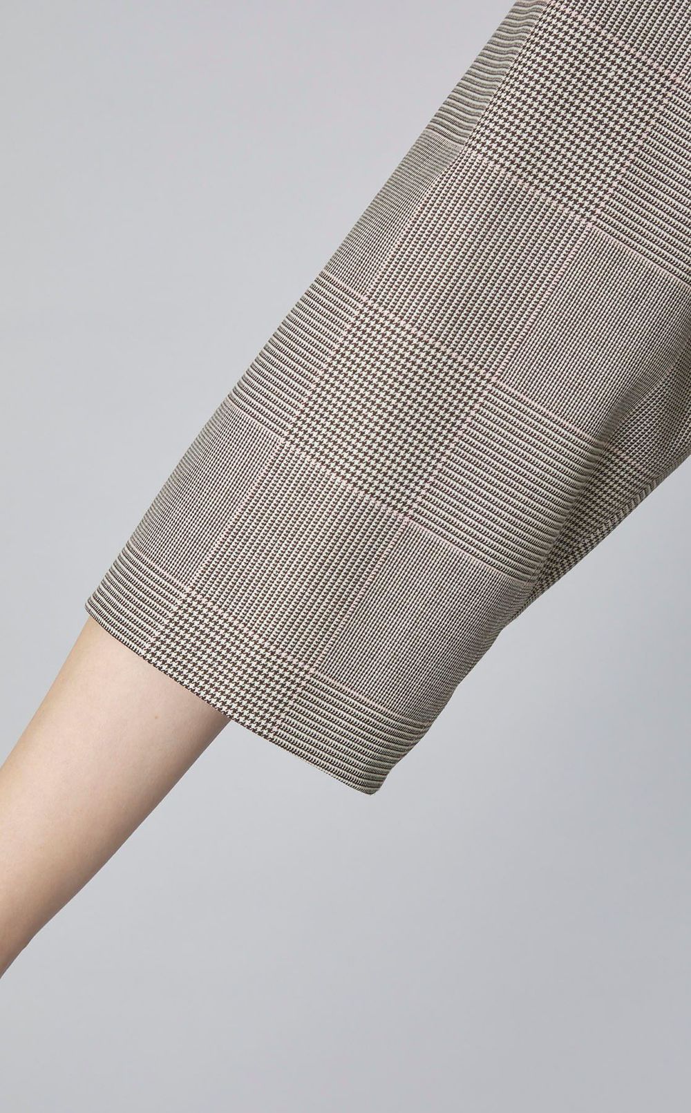 チェックベルティッドペプラムブラウス