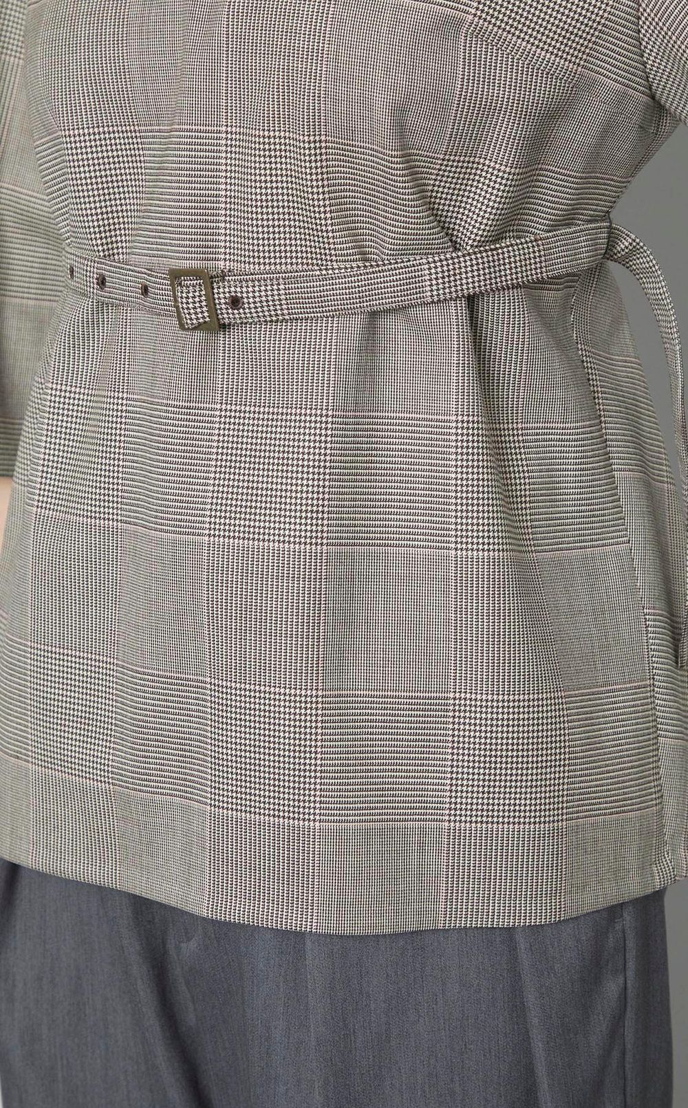 チェックベルティッドペプラムブラウス