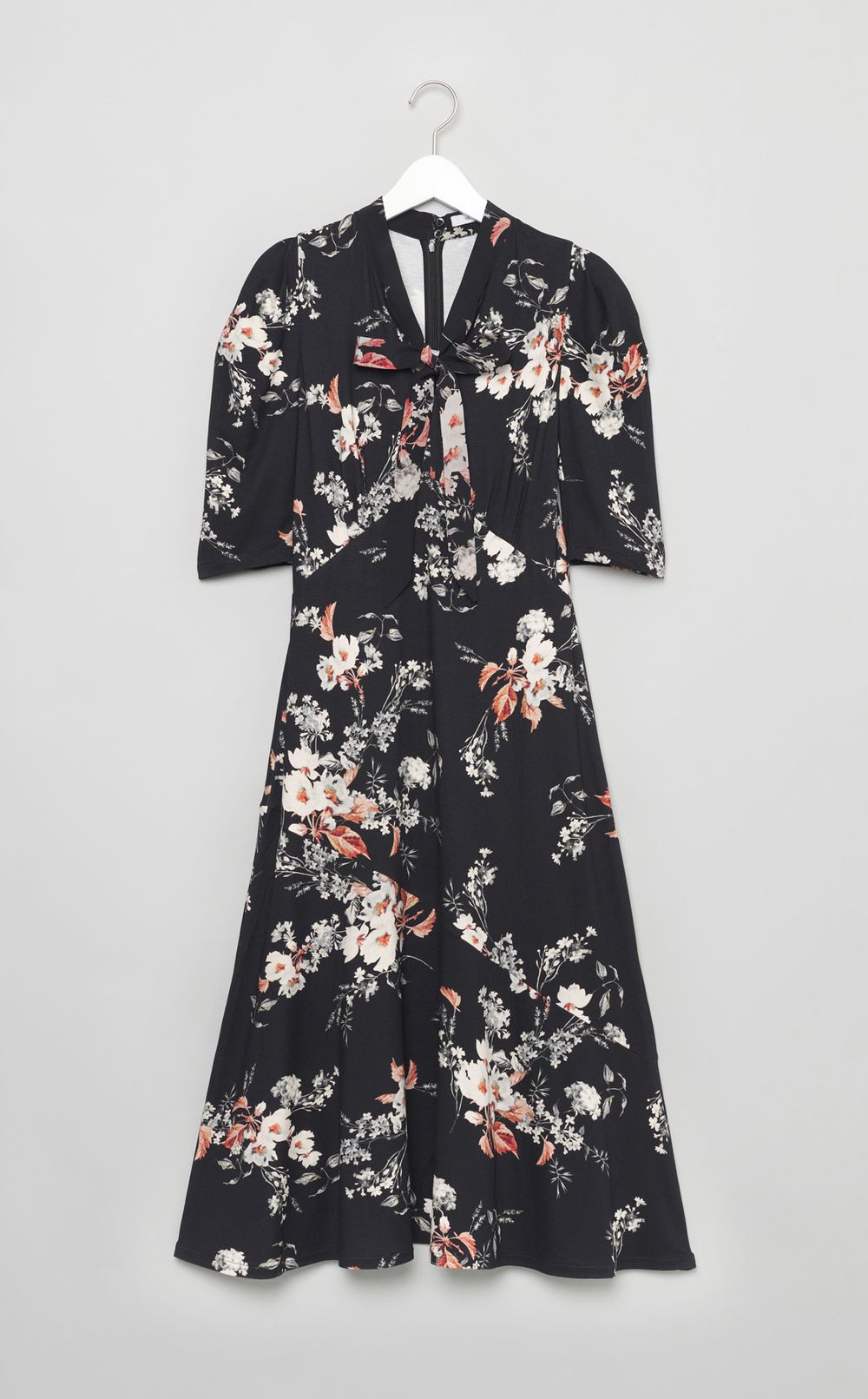 フラワープリントボウタイドレス