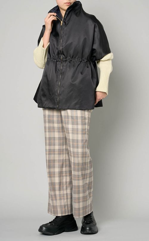 リバーシブルフロントジップジレ