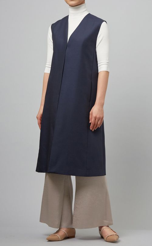 ウール混Vネックロングジレ