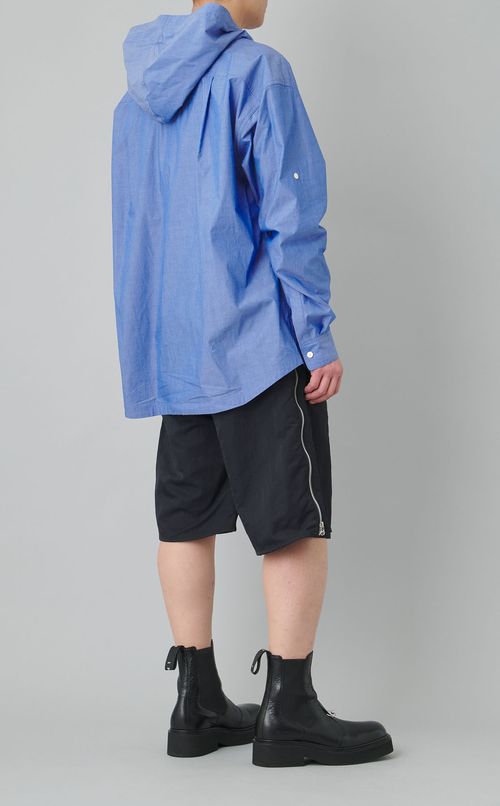 フーデッドシャツ