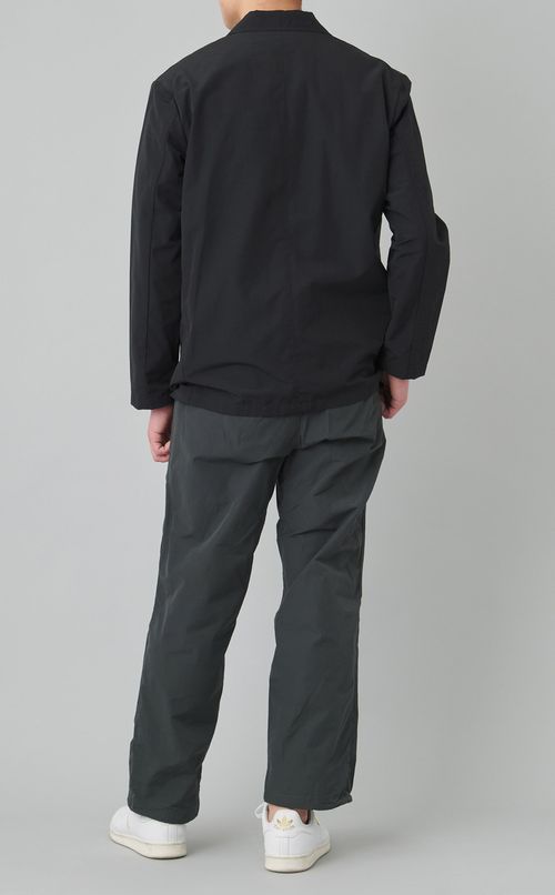 リラックスナイロンジャケット