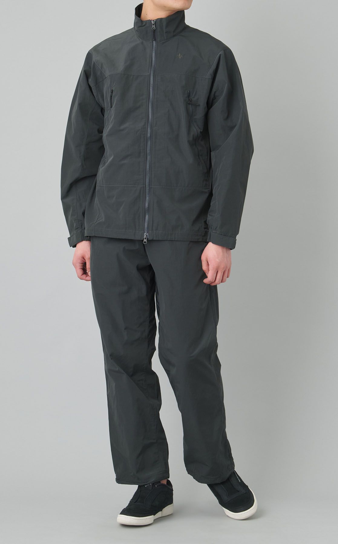 未使用・現行品 ゴールドウィン ナイロンマルチパーパスジャケット ブラック 3 01_001-750.jpg