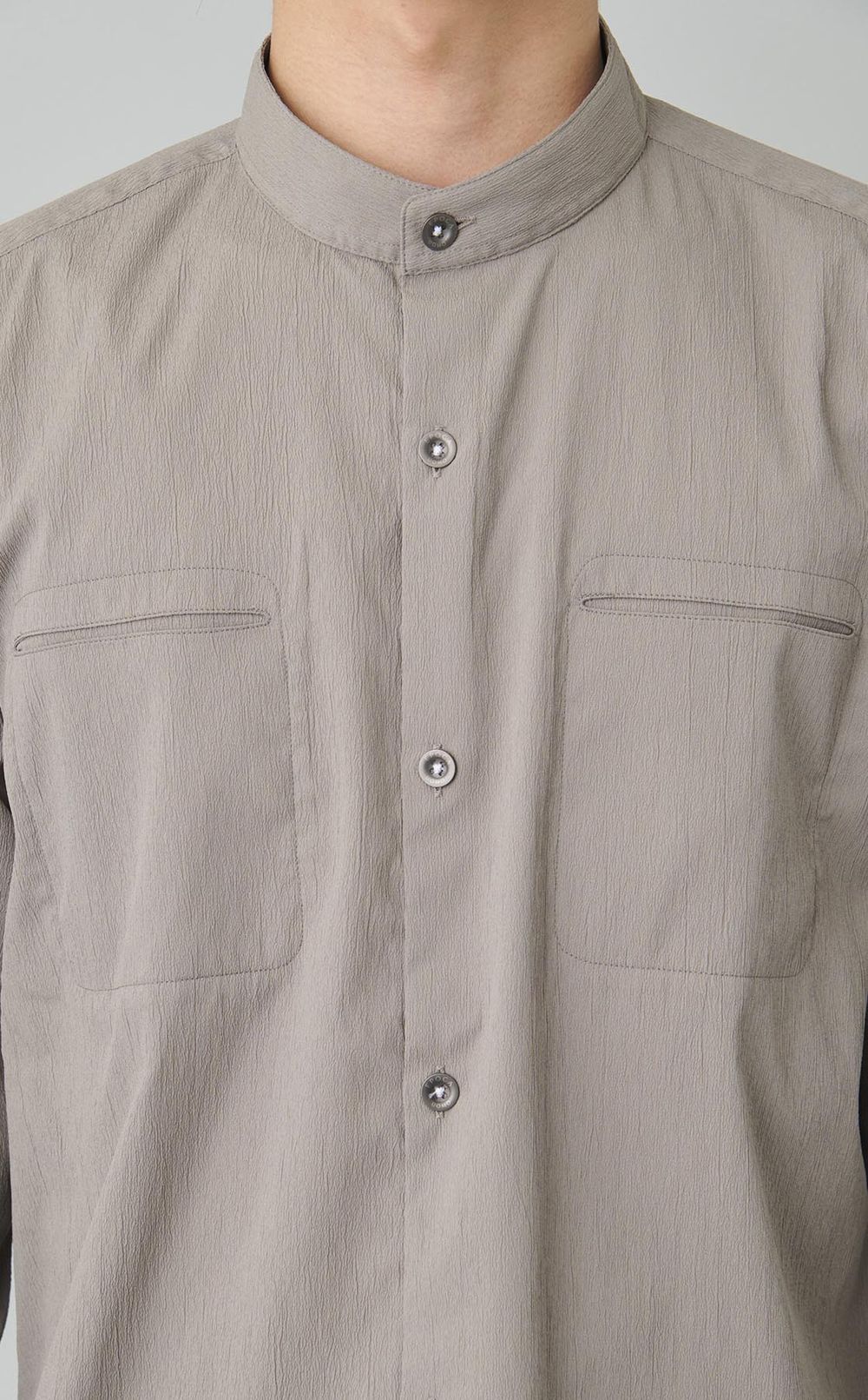 スタンドカラーシャツ