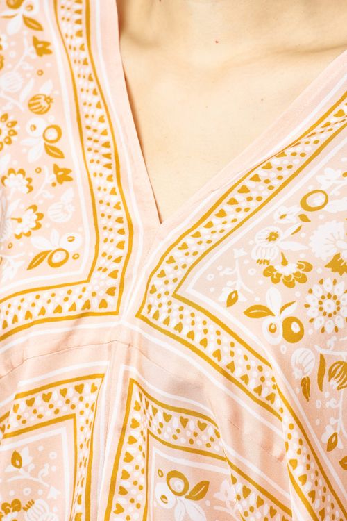 ボリュームスリーブプルオーバー