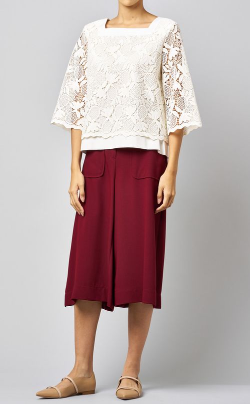 レースプルオーバー