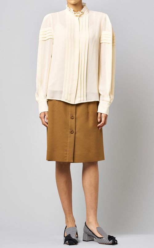 フロントタックギャザーネックブラウス