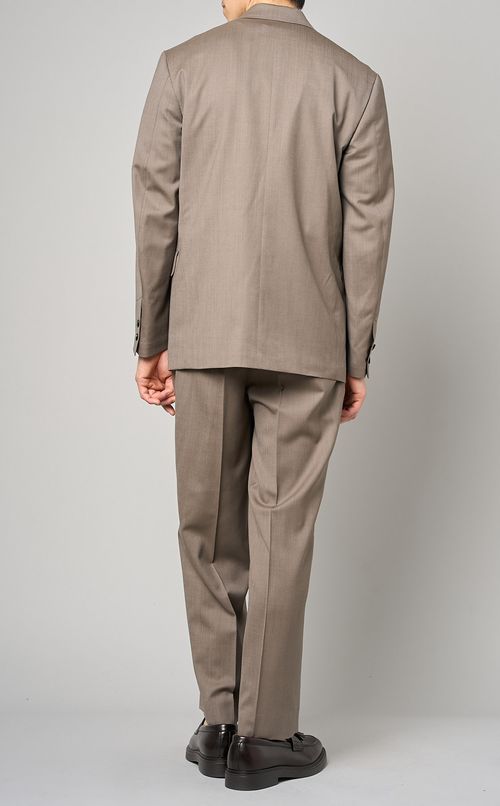 テーラードジャケット