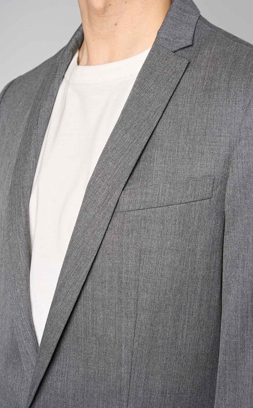 テーラードジャケット