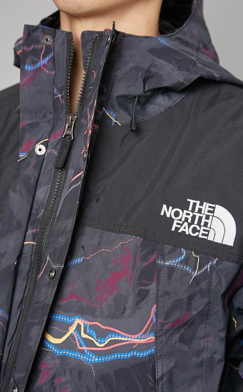 マウンテンライトジャケット