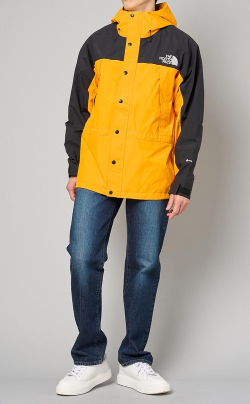 マウンテンライトジャケット