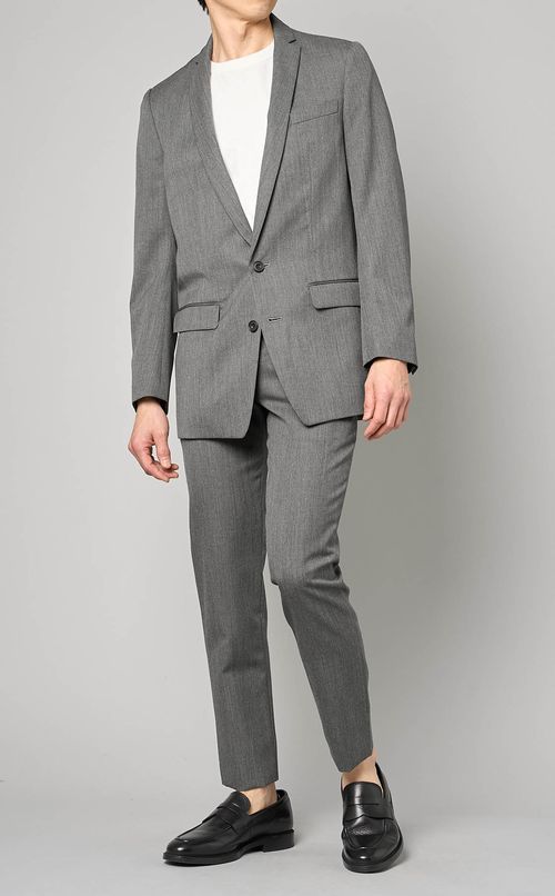 ノータックテーパードパンツ