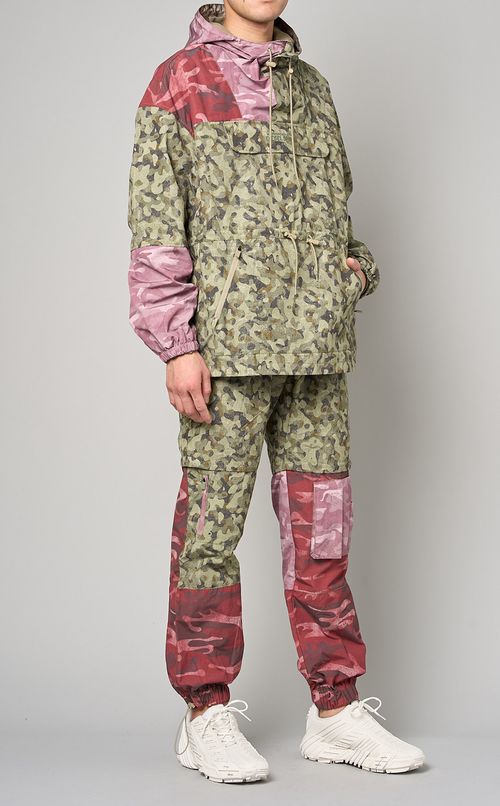 カモフラージュパネルパンツ