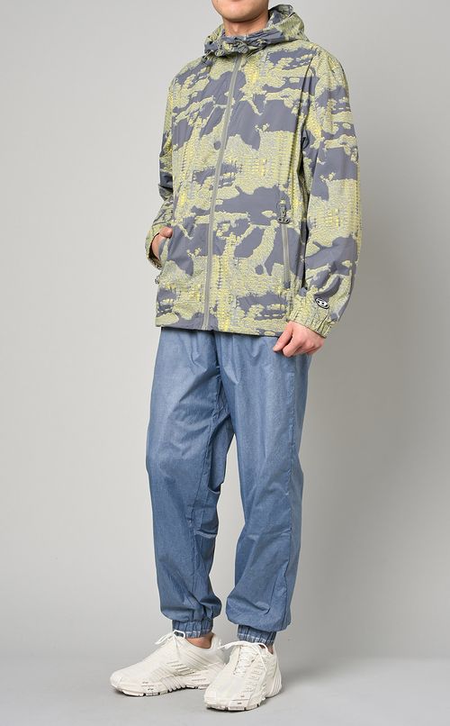 カモフラージュナイロンブルゾン