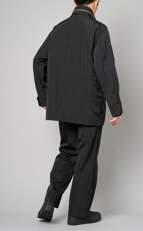 ナイロンジャケット