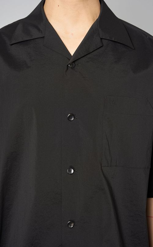 オープンカラー半袖シャツ