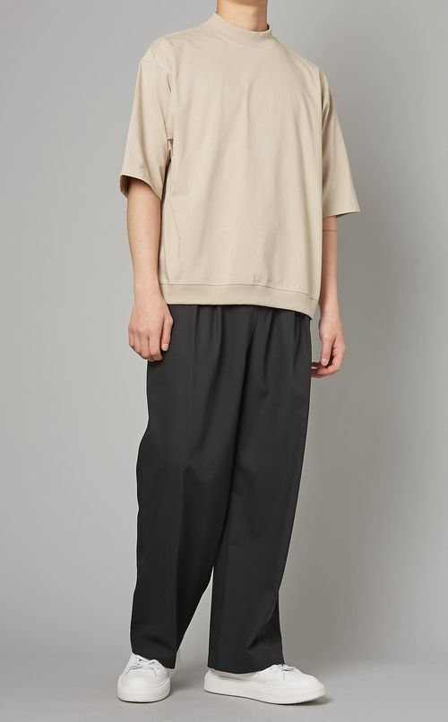 インバーテッドプリーツパンツ