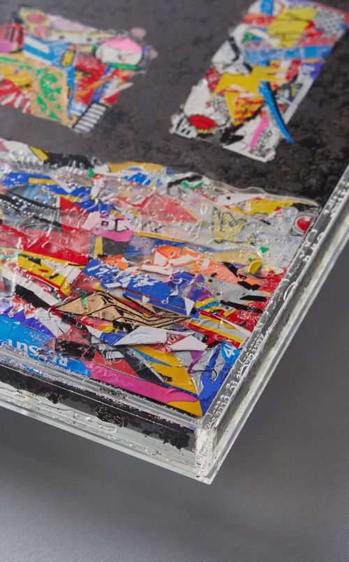 How Do You Gaze At The Wall In Front Of You?