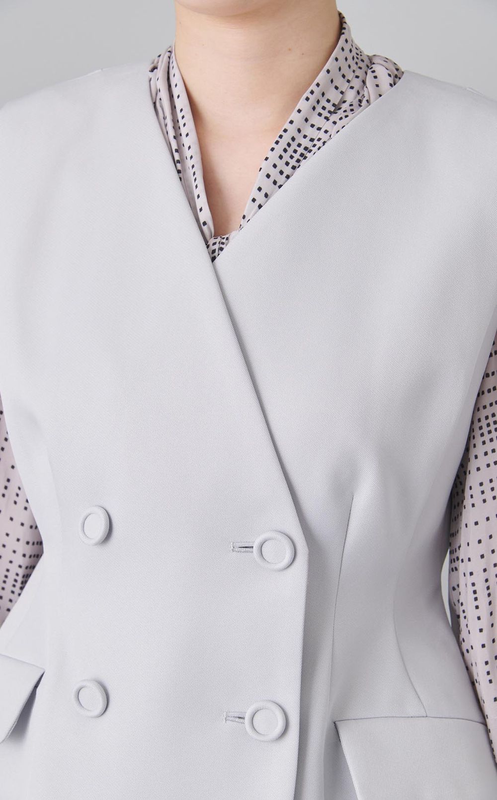 ペプラムジレパンツセットアップ