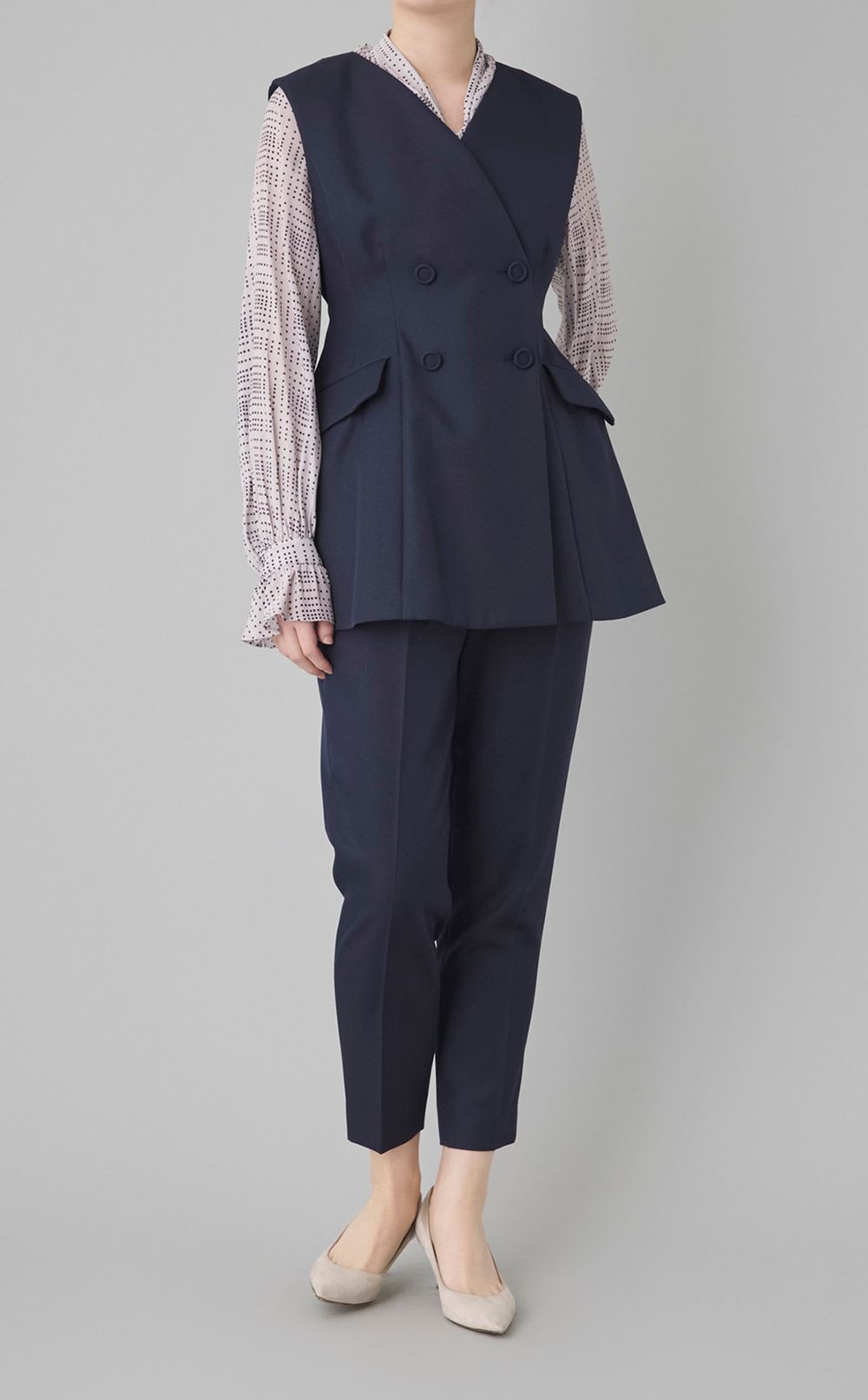 ペプラムジレパンツセットアップ